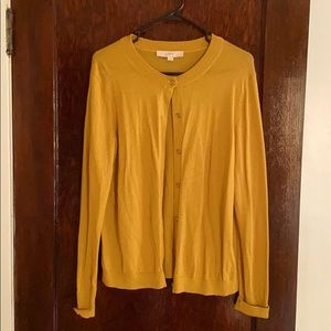 Light weigh LOFT cardigan